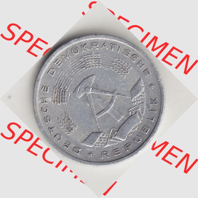 DDR Münze 1956-1990 Umlaufmünze / Kursmünze 1956-1963, A 1 Deutsche Mark 1956-2. Vorderseite der 1-Mark Münzen der DDR. Hier im online Katalog befinden sich... Sammlung