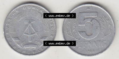 DDR Münze 1948-1990 Umlaufmünze / Kursmünze 1968-1990, A 5 Pfennig 1968 (Stück 2). Vorderseite und Rückseite horizontal rechts... Sammlung