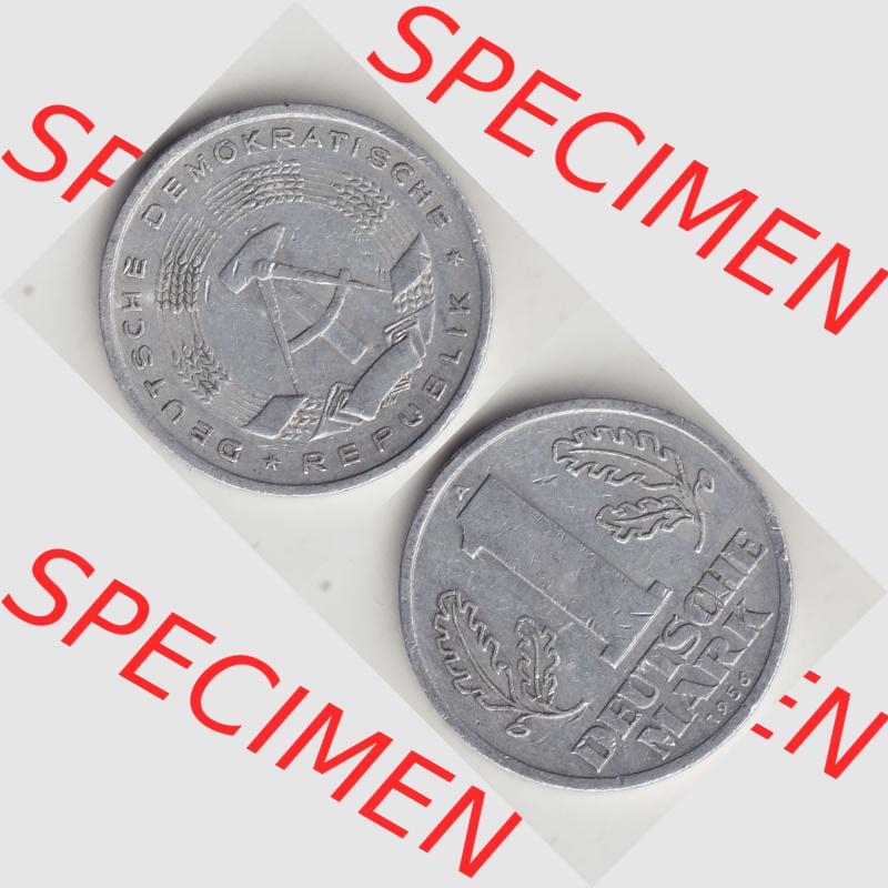 DDR Münze 1956-1990 Umlaufmünze / Kursmünze 1956-1963, A 1 Deutsche Mark 1956-2. Vorderseite und Rückseite vertikal untereinander zusammengefügt, der 1-Mark... Sammlung