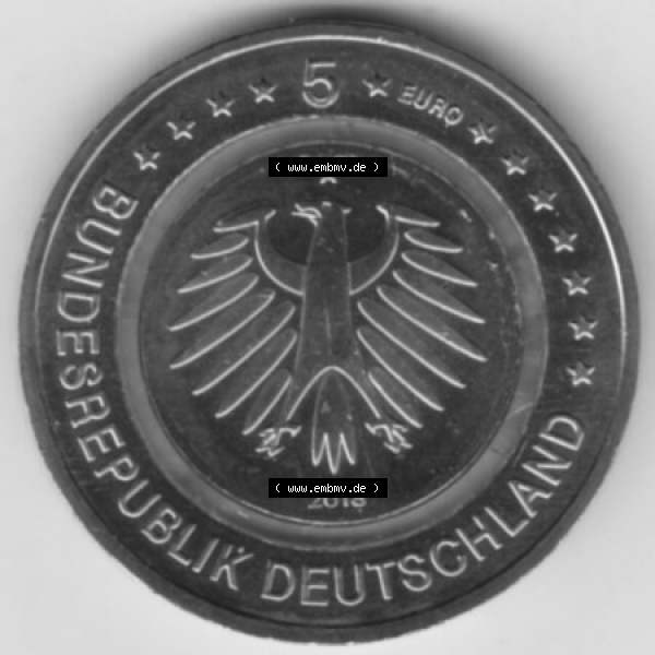 Grau bzw. s/w Münzen Deutschland Gedenkmünze 2018, 5 Euro Subtropische Zone A 400 DPI Rückseite zum herunterladen als Bildmaterial für ihre Sammlung der 5 Euro Münzen aus Deutschland Sammlung Graustufen