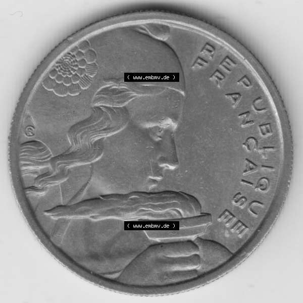 Grau bzw. s/w Münze Frankreich 1954-1958, 100 Francs, Franken Typ II 1955. Rückseite der alten französischen Umlaufmünze aus Frankreich in der Francs-Währung zum katalogisieren... Sammlung Graustufen