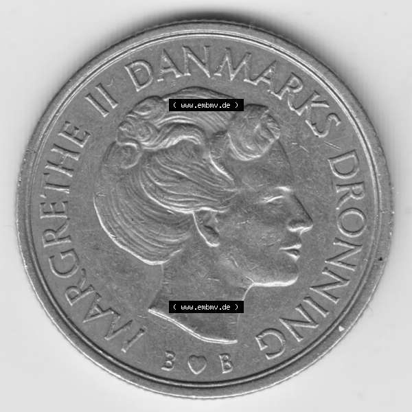 Grau bzw. s/w Münzen Dänemark Umlaufmünze 1979-1981, 1 Krone 1980 Kursmünze. Rückseite der alten dänischen Umlaufmünze aus Dänemark zum katalogisieren und verwalten... Sammlung Graustufen