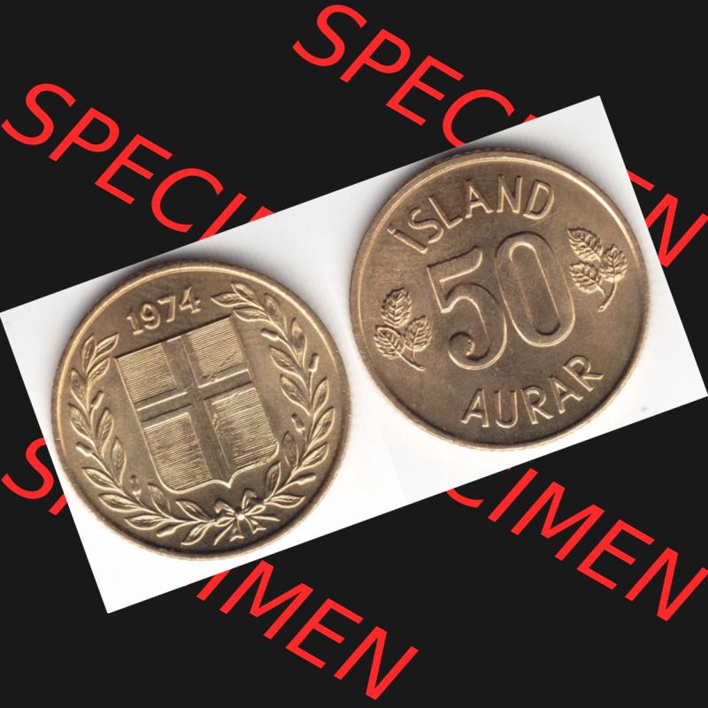 Münzen Island Umlaufmünze 1969-1974, 50 Aurar 1974. Vorderseite und Rückseite horizontal auf einen digitalen Bild der alten Isländischen Umlaufmünze aus Island in... Sammlung