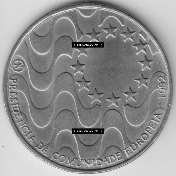 Grau bzw. s/w Münzen Portugal Gedenkmünze 1992-1992, 200 Escudos, Presidencia da Comunidade Europeia. Rückseite der portugiesischen Gedenkmünze aus Portugal vor der Euro-Einführung... Sammlung Graustufen