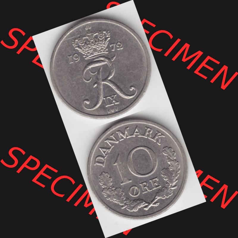 Münzen Dänemark Umlaufmünze 1972, 10 Öre. Vorderseite und Rückseite vertikal auf einen digitalen Bild der alten dänischen Umlaufmünze aus Dänemark zum... Sammlung