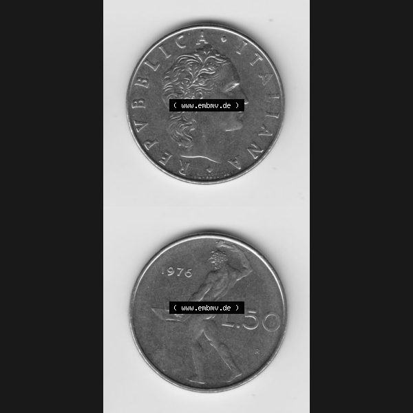 Grau bzw. s/w Münzen Italien Umlaufmünze 1954-1989, 50 Lira, bzw. Lire 1976. Vorderseite und Rückseite vertikal untereinander auf einen digitalen Bild der alten italienischen... Sammlung Graustufen