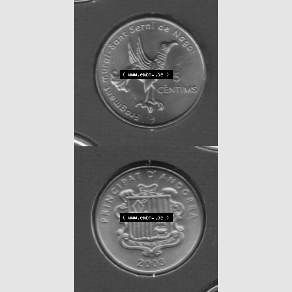 Grau bzw. s/w Münzen Andorra Sammlermünze aus KMS 2003, 5 Centimes, Sant Serni Kirche in Nagol. Vorderseite und Rückseite vertikal auf einen digitalen Bild der alten Diner Umlaufmünze... Sammlung Graustufen