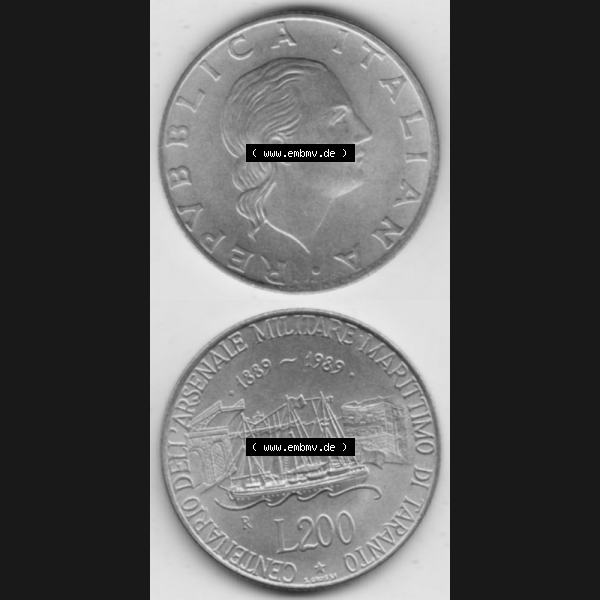 Grau bzw. s/w Münzen Italien Gedenkmünze 1989-1989, 200 Lire Marinebasis Tarent. Vorderseite und Rückseite vertikal untereinander auf einen digitalen Bild der alten italienischen Münze... Sammlung Graustufen