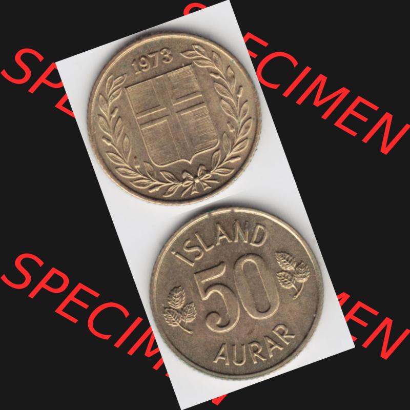 Münzen Island Umlaufmünze 1969-1974, 50 Aurar 1973. Vorderseite und Rückseite vertikal untereinander auf einen digitalen Bild der alten Isländischen Umlaufmünze aus... Sammlung