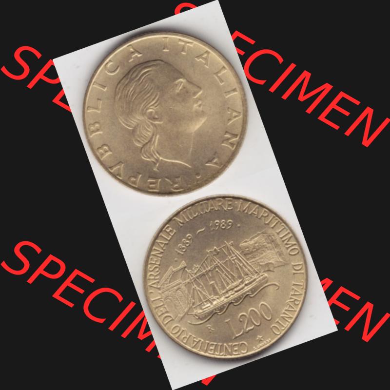 Münzen Italien Gedenkmünze 1989-1989, 200 Lire Marinebasis Tarent. Vorderseite und Rückseite vertikal untereinander auf einen digitalen Bild der alten italienischen Münze... Sammlung