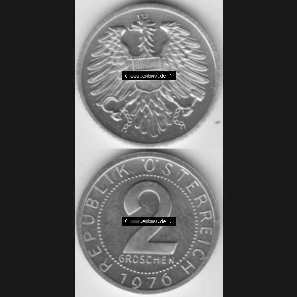 Grau bzw. s/w Münzen Österreich Umlaufmünze 1950-1994, 2 Groschen 1976, Münze aus Österreich mit Münzseiten Vertikal / Untereinander auf einen Bild für Mobile-Geräte... Sammlung Graustufen