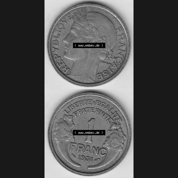 Grau bzw. s/w Münzen Frankreich Umlaufmünze 1931-1941, 1 Franken, 1 Franc, 1931-1 LIBERTE EGALITE FRATERNITE. Vorderseite und Rückseite vertikal auf einen digitalen Bild der alten... Sammlung Graustufen