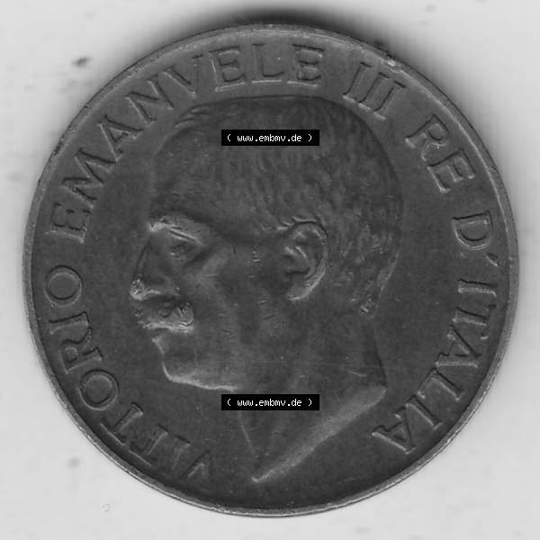 Grau bzw. s/w Alte Münzen KMS Italien / Italia, Kursmünzensatz - Zusammenstellung 1908-1943, mit Münze 1919-1937, 5 Centesimi, Cent, Viktor Emanuel III. A.... Sammlung Graustufen