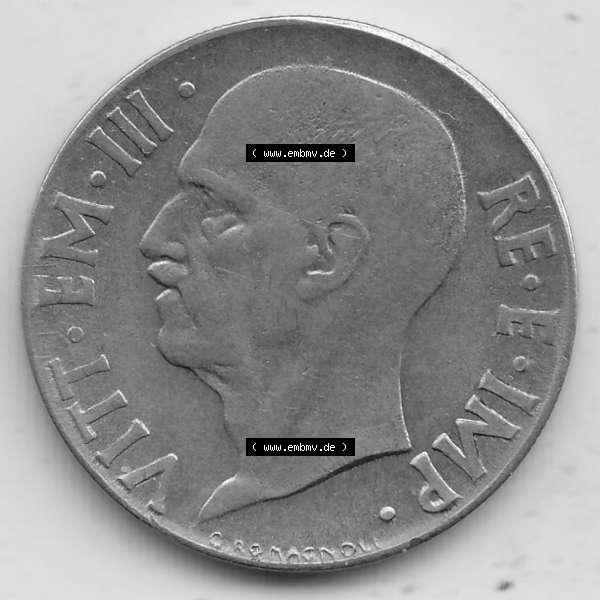 Grau bzw. s/w Alte Münzen KMS Italien / Italia, Kursmünzensatz - Zusammenstellung 1908-1943, mit Münze 1939-1943, 20 C. Centesimi, Cent 1941-1. Vorderseite einer... Sammlung Graustufen