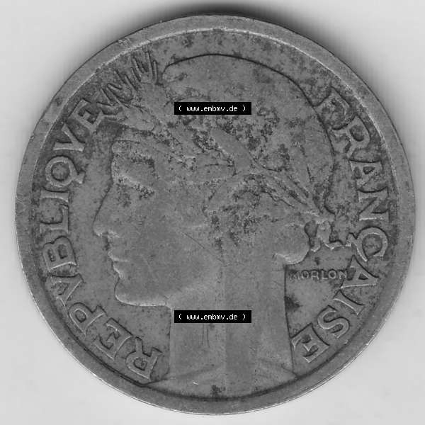 Grau bzw. s/w Münzen Frankreich Umlaufmünze 1931-1941, 2 Franken 1938-2 LIBERTE EGALITE FRATERNITE. Vorderseite der alten französischen Umlaufmünze aus Frankreich in der Francs-Währung... Sammlung Graustufen