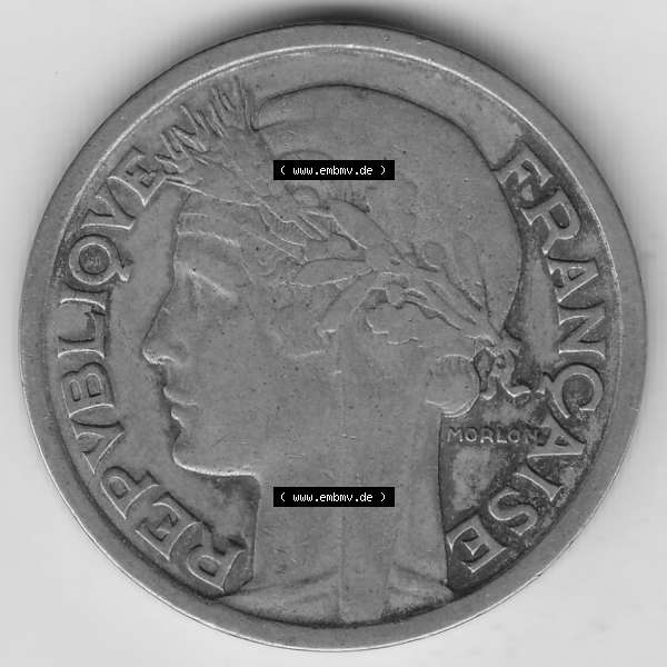 Grau bzw. s/w Münzen Frankreich Umlaufmünze 1931-1941, 2 Franken 1939-1 LIBERTE EGALITE FRATERNITE. Vorderseite der alten französischen Umlaufmünze aus Frankreich in der Francs-Währung... Sammlung Graustufen
