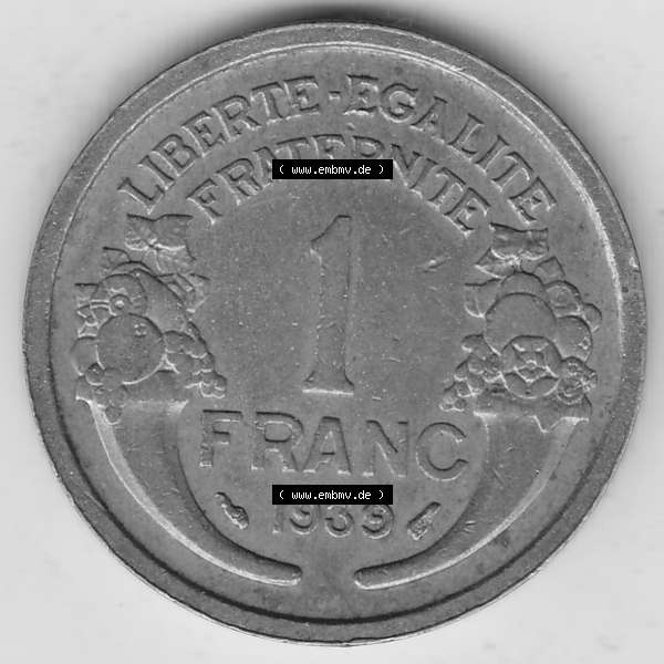 Grau bzw. s/w Münzen Frankreich Umlaufmünze 1931-1941, 1 Franken, 1 Franc, 1939-1 LIBERTE EGALITE FRATERNITE. Rückseite der alten französischen Umlaufmünze aus Frankreich... Sammlung Graustufen