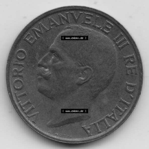 Grau bzw. s/w Alte Münzen KMS Italien / Italia, Kursmünzensatz - Zusammenstellung 1908-1943, mit Münze 1919-1937, 10 Centesimi, Cent, Viktor Emanuel III. A.... Sammlung Graustufen