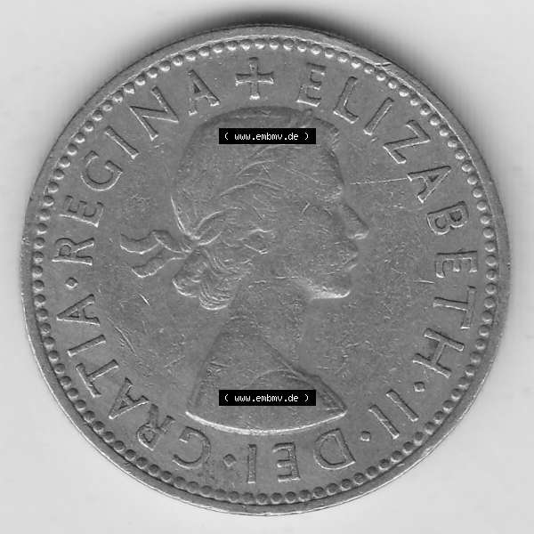 Grau bzw. s/w Münzen Großbritannien Umlaufmünze 1954-1970, 1 Schilling - Shilling, 1955-2 Wappen mit drei Löwen. Vorderseite der alten britischen Münze aus Großbritannien... Sammlung Graustufen