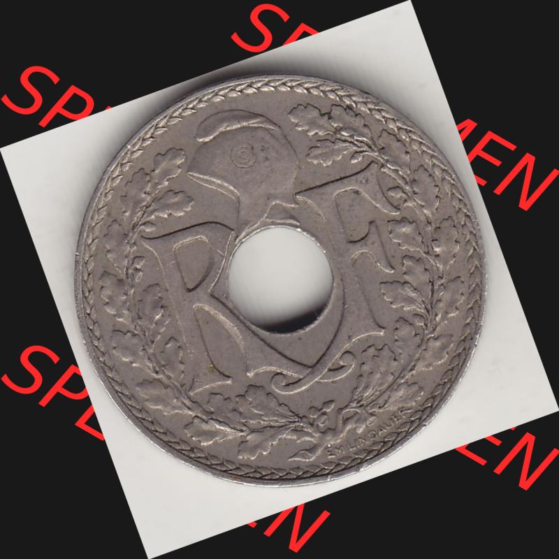 Münzen Frankreich Umlaufmünze Einzelansicht 1917-1938, 10 Centimes, RF - Frankreich 10 CMES EGALITÉ FRATERNITÉ LIBERTÉ 1922-1. Vorderseite der alten französischen... Sammlung
