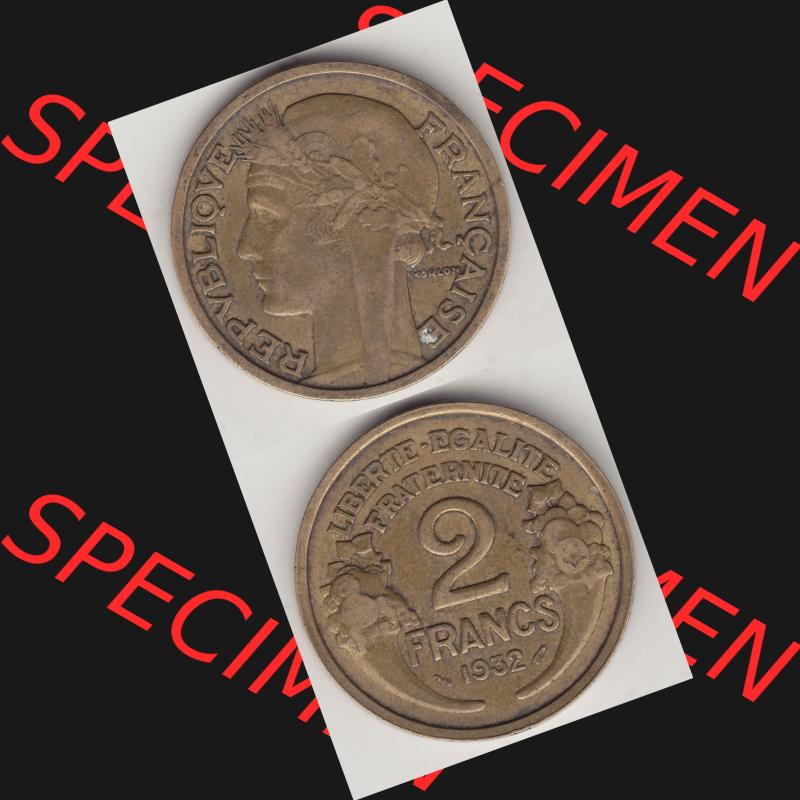 Münzen Frankreich Umlaufmünze 1931-1941, 2 Franken 1932-2 LIBERTE EGALITE FRATERNITE. Vorderseite und Rückseite vertikal auf einen digitalen Bild der alten französischen... Sammlung
