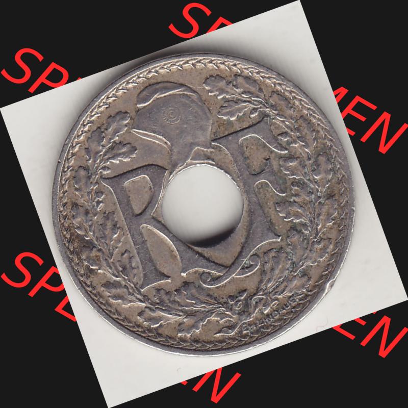 Münzen Frankreich Umlaufmünze Einzelansicht 1917-1938, 10 Centimes, RF - Frankreich 10 CMES EGALITÉ FRATERNITÉ LIBERTÉ 1919-1. Vorderseite der alten französischen... Sammlung