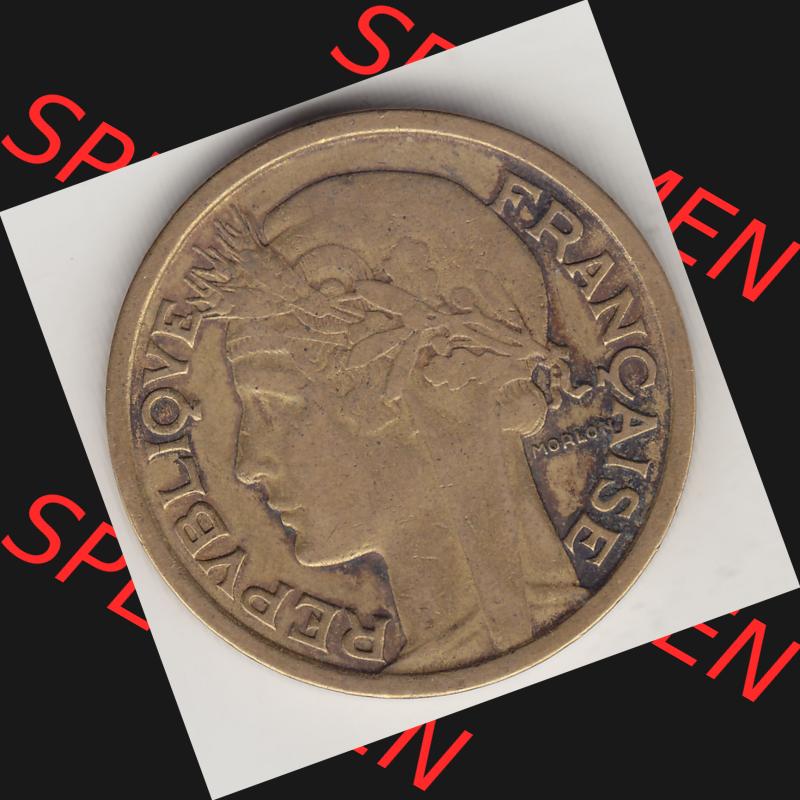 Münzen Frankreich Umlaufmünze 1931-1941, 2 Franken 1939-1 LIBERTE EGALITE FRATERNITE. Vorderseite der alten französischen Umlaufmünze aus Frankreich in der Francs-Währung... Sammlung