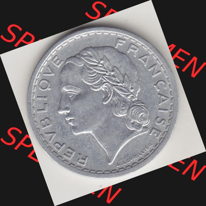 Alte Münzen KMS Frankreich, aus Kursmünzensatz-Zusammenstellung der Jahre 1917-1952, mit der Münze 1945-1952, 5 Franken, Francs 1949-1. Vorderseite der alten... Sammlung