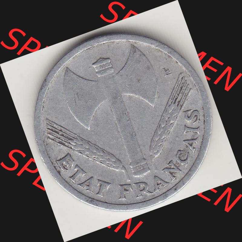 Münzen Frankreich Umlaufmünze 1942-1944, 1 Franken - Francs 1942. Vorderseite der alten französischen Umlaufmünze aus Frankreich in der Francs-Währung zum katalogisieren... Sammlung