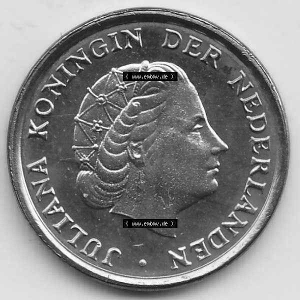 Grau bzw. s/w Alte Münzen KMS Niederlande, Kursmünzensatz 1977, 1950-1980, 1 Cent, 1977-1, JULIANA KONINGIN DER NEDERLANDEN. Vorderseite einer Münze aus offiziellen... Sammlung Graustufen