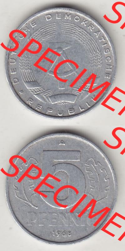 Münzen Deutschland DDR 1968-1990, A 5 Pfennig 1968-1. Vorderseite und Rückseite einer Münze in Vertikaler Ausrichtung auf einen Bild, einer 5 Pfennig Münze der ehemaligen... Sammlung