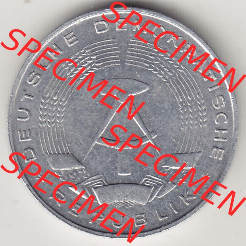 Münzen Deutschland DDR 1956-1963, A 1 Deutsche Mark 1962-1. Vorderseite einer 1 Mark Münze / Umlaufmünze aus Deutschland der ehemaligen DDR in Europa als Digitales Bild... Sammlung