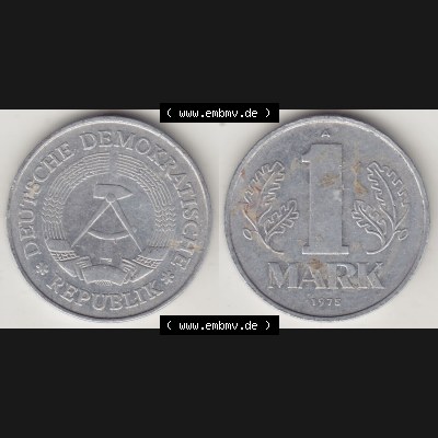 Münzen Deutschland DDR 1972-1990, A 1 Mark 1975. Vorderseite und Rückseite Nebeneinander einer 1 Mark Münze / Umlaufmünze aus Deutschland der ehemaligen DDR in Europa... Sammlung
