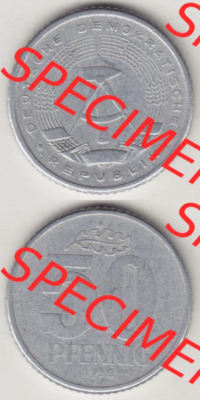 Münzen Deutschland DDR 1958-1990, A 50 Pfennig 1958-3 der DDR-Mark. Vorderseite und Rückseite Vertikal Untereinander, passend für Mobile-Geräte, einer 50 Pfennig... Sammlung