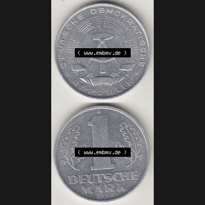 Münzen Deutschland DDR 1956-1963, A 1 Deutsche Mark 1962-1. Vorderseite und Rückseite Vertikal Untereinander, passend für Mobile-Geräte, einer 1 Mark Münze... Sammlung