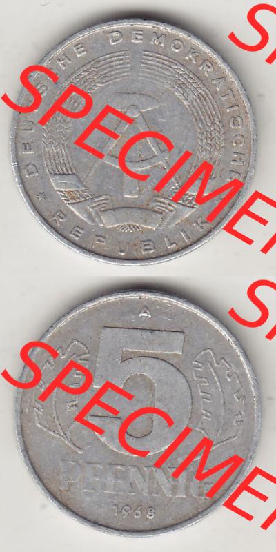 Münzen Deutschland DDR 1968-1990, A 5 Pfennig 1968-3. Vorderseite und Rückseite einer Münze in Vertikaler Ausrichtung auf einen Bild, einer 5 Pfennig Münze der ehemaligen... Sammlung