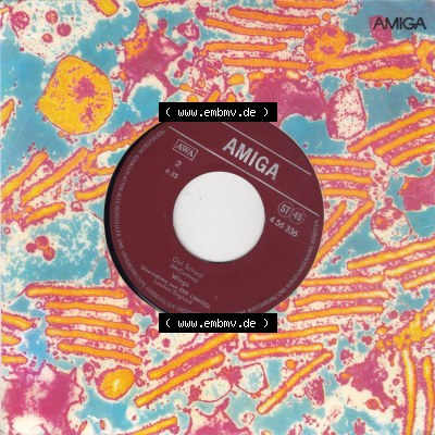 Amiga Schallplatten: Amiga 1980, Wings mit Mull Of Kintyre und Girl School. Rückseite der Schallplatte aus privater Sammlung,... Sammlung