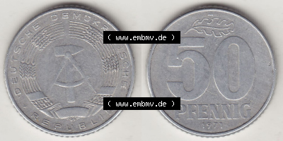Münzen Deutschland DDR 1958-1990, A 50 Pfennig 1971 (Stück 3) der DDR-Mark. Vorderseite und Rückseite Nebeneinander einer 50... Sammlung