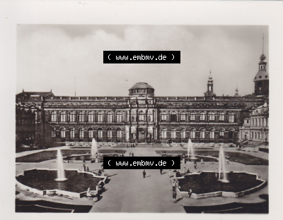 Alte Fotos von Gemälden "Alte Meister"-Galerie Dresden 1972, Zwingerhof mit Blick auf Gemäldegalerie. Alter und echter original... Sammlung