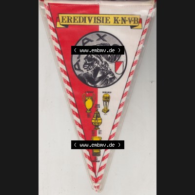 Internationaler Fußball Wimpel der Niederlande 1973, Fußball Ajax Amsterdam, ist ein Fußballverein. Rückseite als Bildmaterial vom Fußball-Wimpel vom Fußballclub... Sammlung